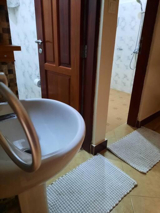 Ellyz Home Stay Moshi Exterior photo